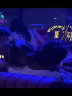 【疯狂夜店】玩老太太的男模！酒后乱性的闺蜜！被随意玩弄的舞女！卡座，过道，卫生间都充满了糜烂的淫味儿！