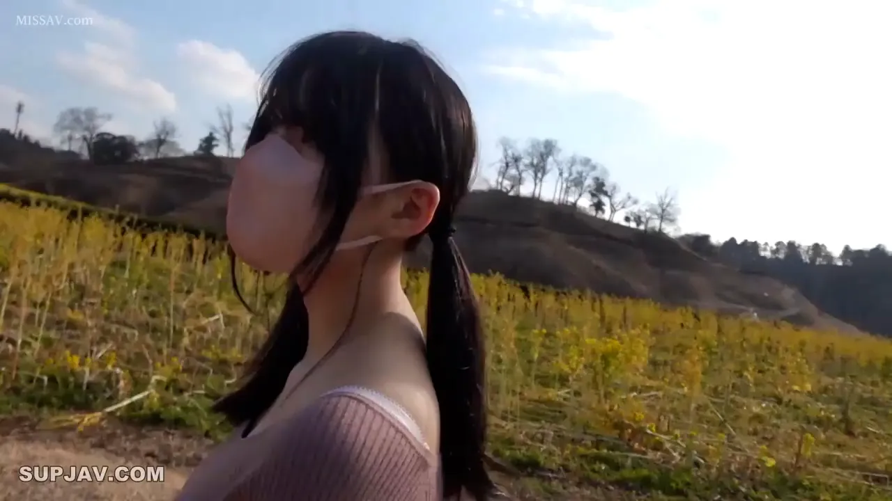 FC2-PPV-3204686  户外搭讪  带回家猛操