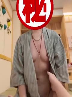 【绿帽奴自拍】好东西一定要和最好的兄弟一起分享！老婆也不例外！谁让我是个绿帽奴呢0