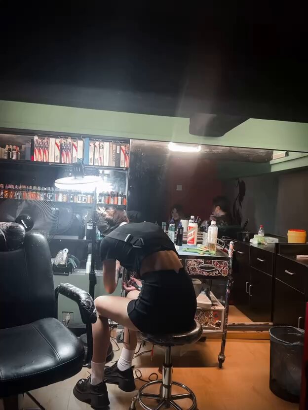 来一个工作视频??